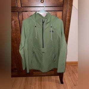 North face pullover